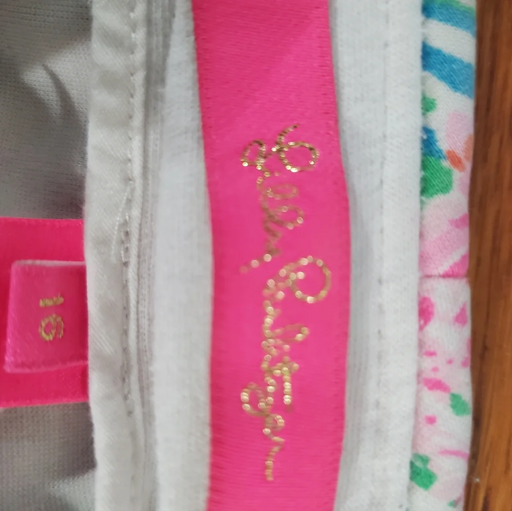 LILLY PULITZER Scalloped Shorts Size 16 - Picture 4 of 7